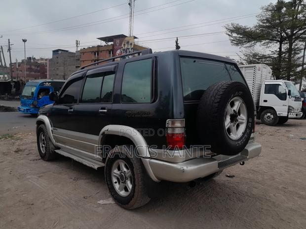 Isuzu Trooper 1998 Green