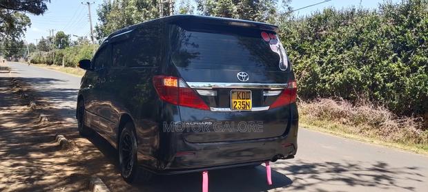 Toyota Alphard 2.4 Petrol FWD 2014 Black