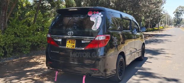 Toyota Alphard 2.4 Petrol FWD 2014 Black