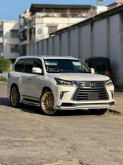 Lexus LX 570 (5 seats) AWD 2019 White for sale