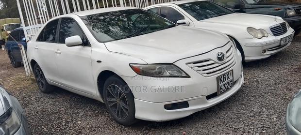 Toyota Camry 2.4 XLi Automatic 2006 White