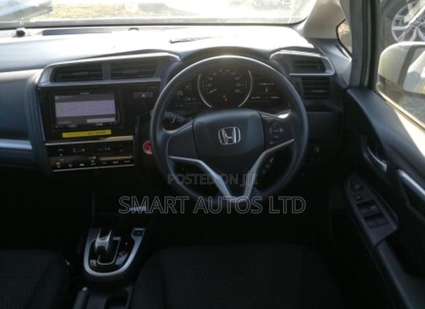Honda Fit 2018 Pearl