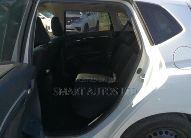 Honda Fit 2018 Pearl