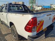 Toyota Hilux 2018 White for sale