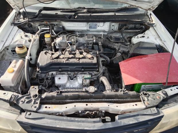 Nissan Sunny 2007 White