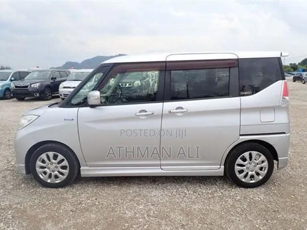 Mitsubishi Delica 2018 Silver