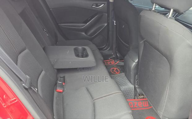 Mazda Axela 2017 Red