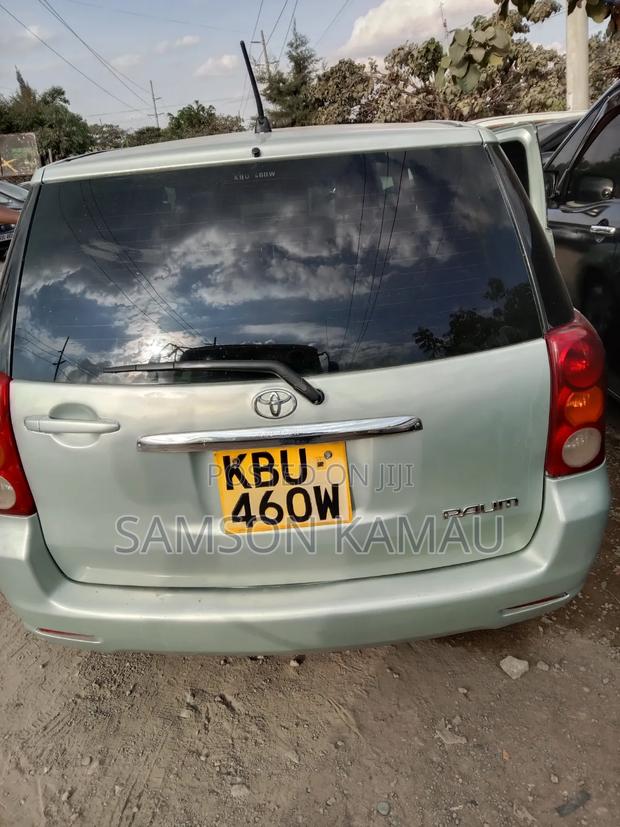 Toyota Raum 2007 Green