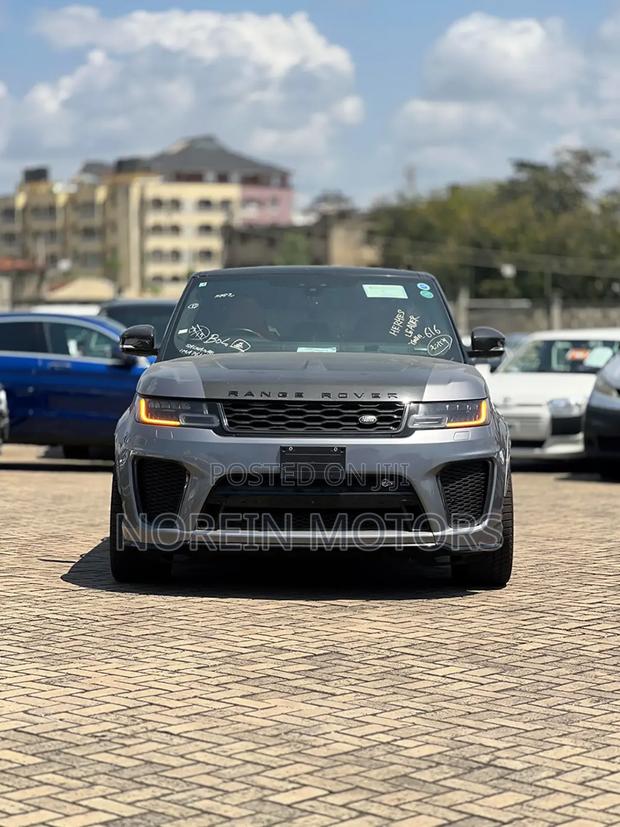Land Rover Range Rover Sport SVR 4x4 2020 Gray