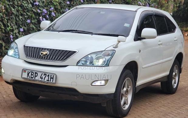 Toyota Harrier 2005