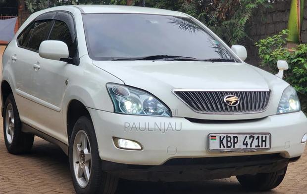 Toyota Harrier 2005