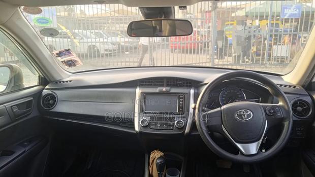 Toyota Corolla Fielder 2019 White
