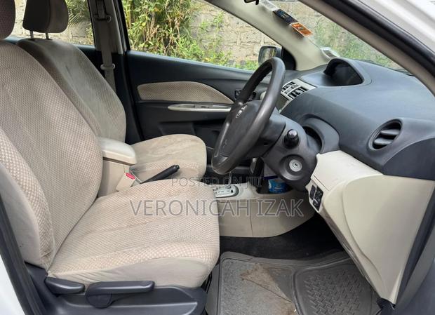 Toyota Belta 2007 White