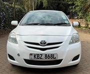 Toyota Belta 2007 White for sale