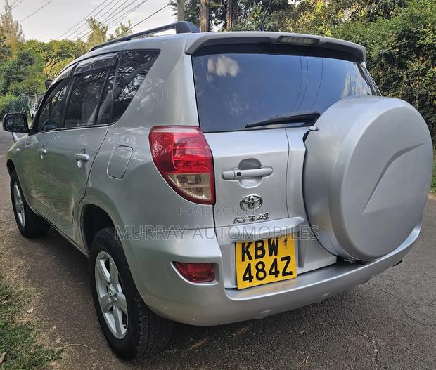 Toyota RAV4 2007 Silver