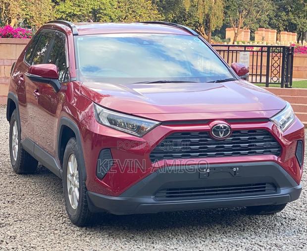 Toyota RAV4 2019 Red