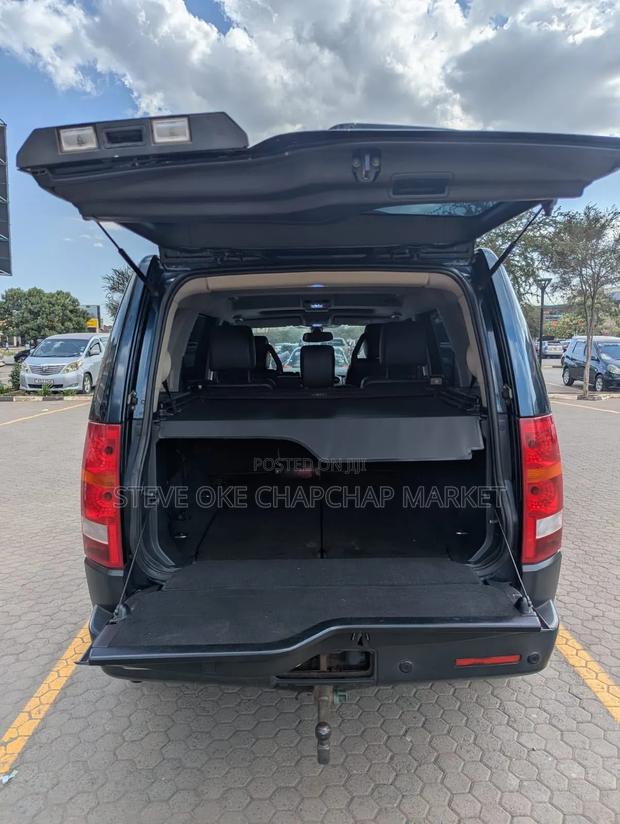 Land Rover Discovery 2006 Black