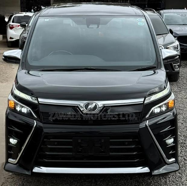Toyota Voxy 2019 Black