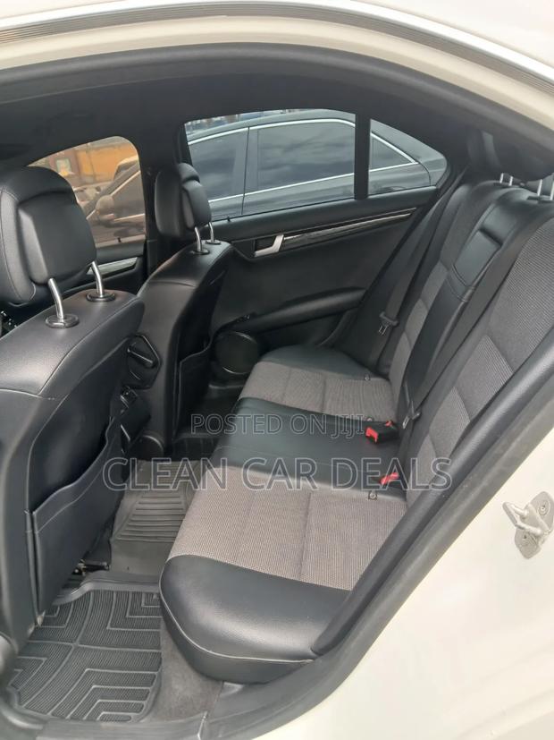 Mercedes-Benz C200 2012 White