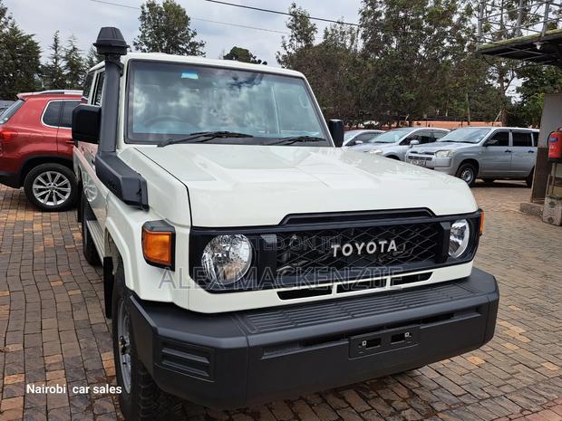 New Toyota Land Cruiser 2024 White