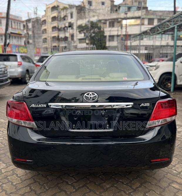 Toyota Allion 2016 Black