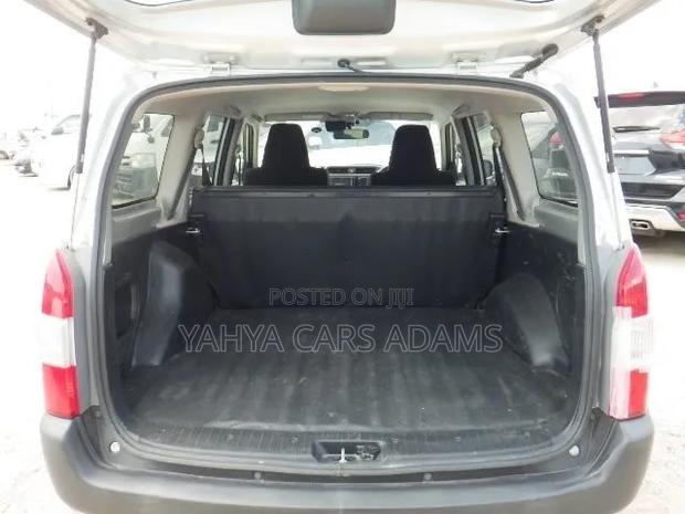 Toyota Probox 1.3 GL 2WD 2019 Silver