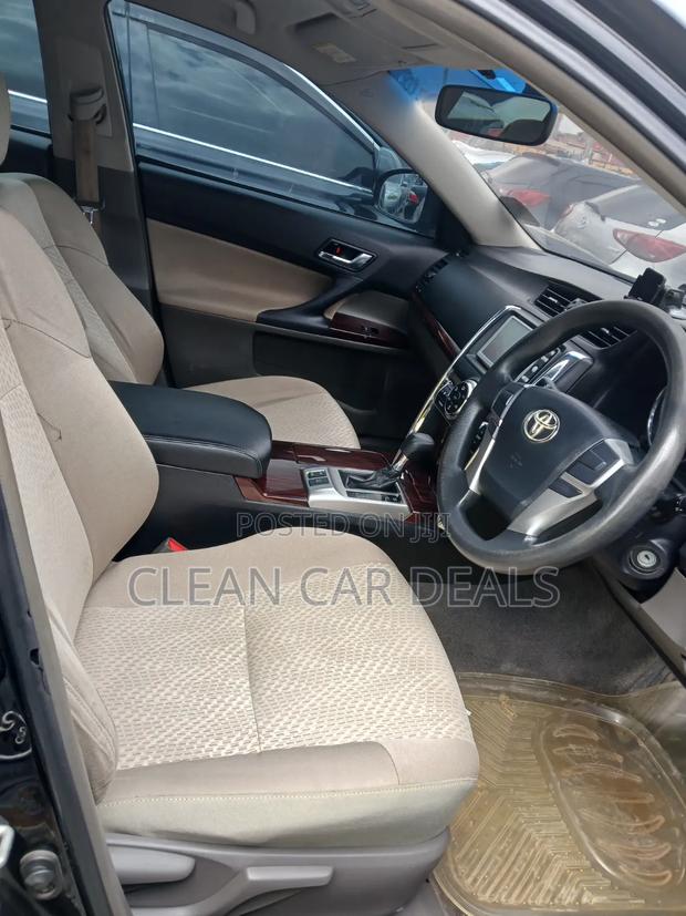 Toyota Mark X 2011 Black