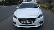 Mazda Axela SV Premium 2014 White for sale