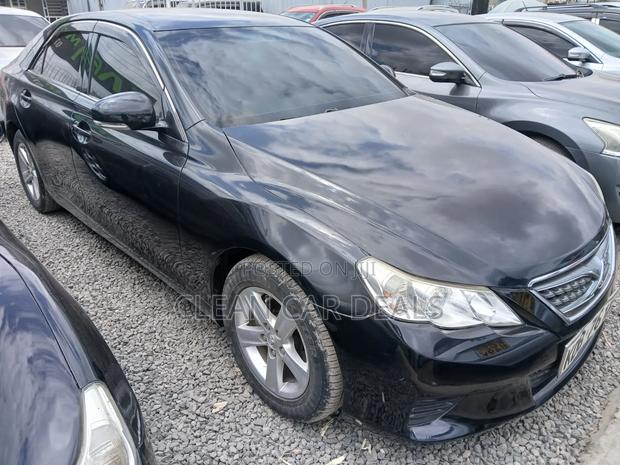 Toyota Mark X 2013