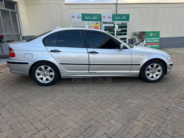 BMW 318i 2004 Silver