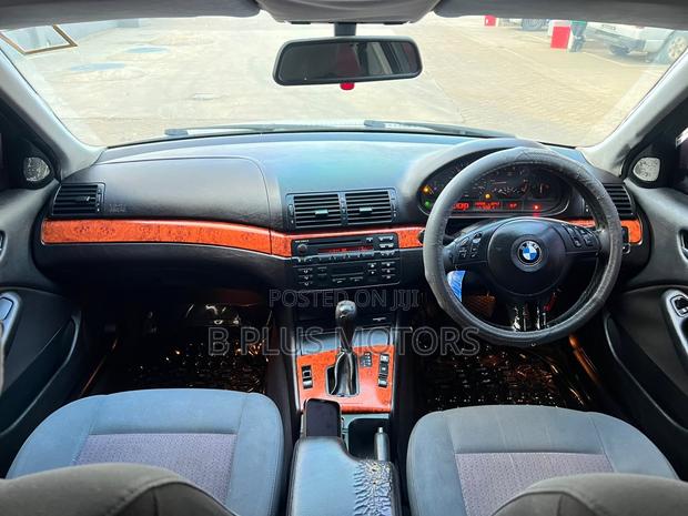 BMW 318i 2004 Silver
