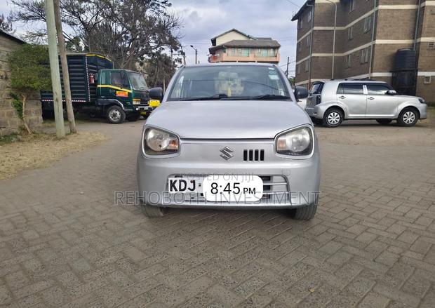 Suzuki Alto 660cc FWD 2015 Silver