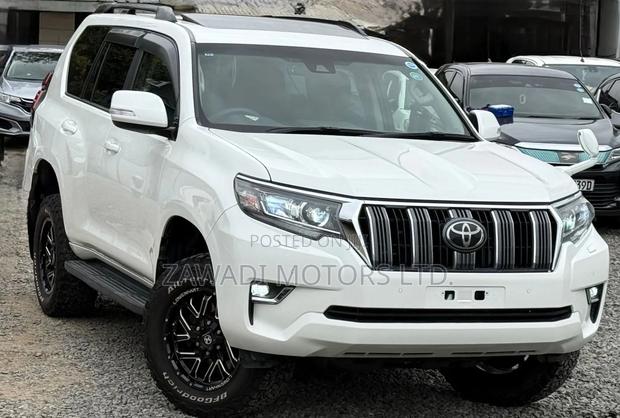 Toyota Land Cruiser Prado 2.8 2019 Pearl