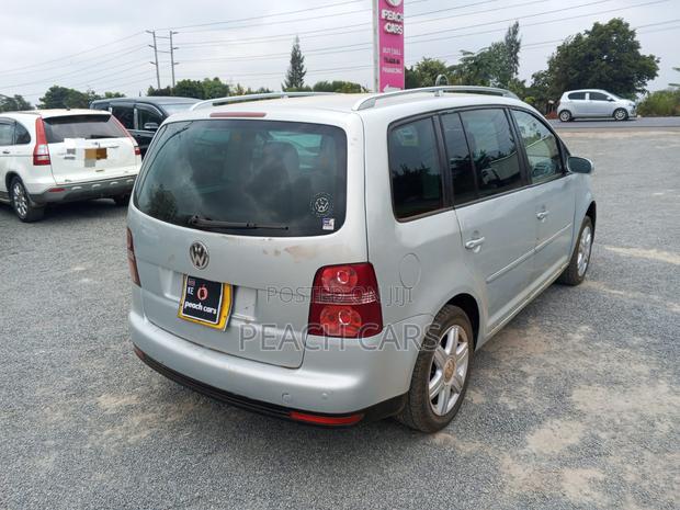 Volkswagen Touran 2007 Silver