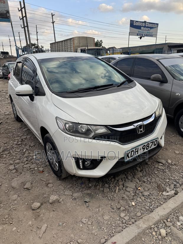 Honda Fit 2015 White