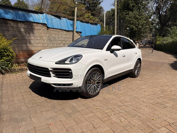 Porsche Cayenne E-Hybrid Coupe 2022 White