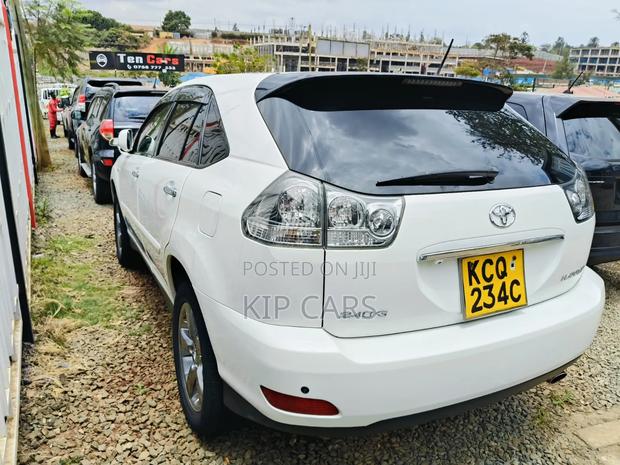 Toyota Harrier 2.4 2011 Pearl