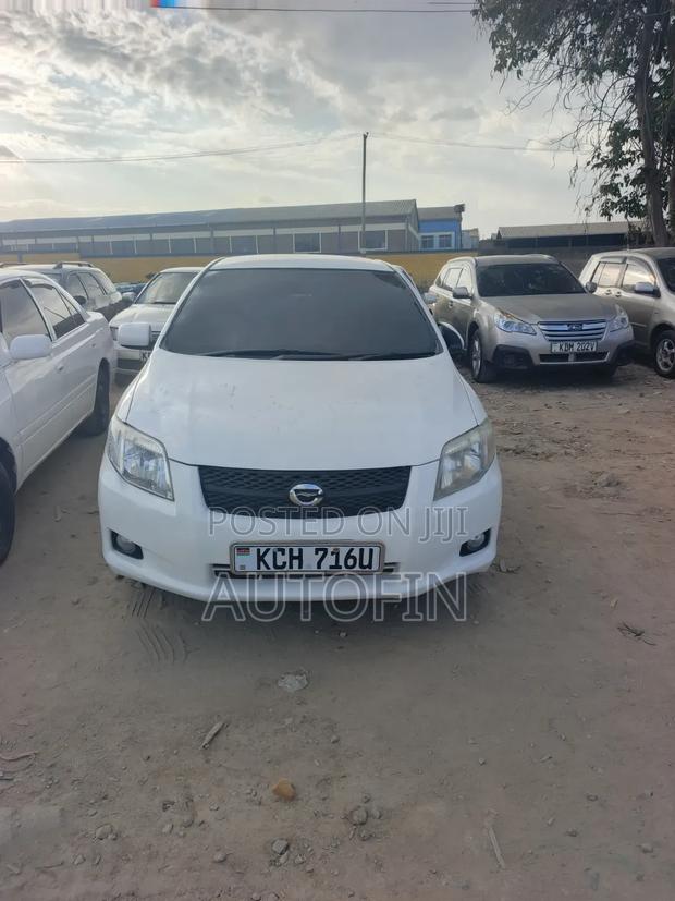 Toyota Axio 2010 White
