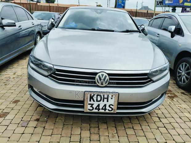 Volkswagen Passat 2015 Silver
