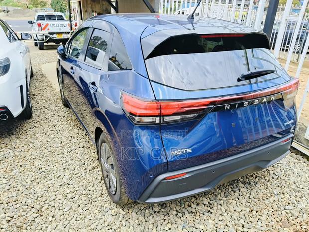 Nissan Note 1.2 Hybrid 2021 Blue