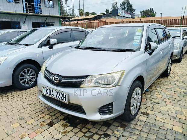 Toyota Corolla Fielder 1.5 Petrol FWD 2013 Silver
