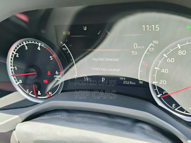 Toyota Land Cruiser LC300 2024 Black