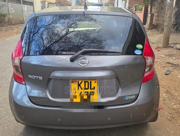 Nissan Note 2015 Gray