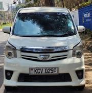 Toyota Noah 2.0 158hp FWD (8 Seater) 2012 Pearl for sale