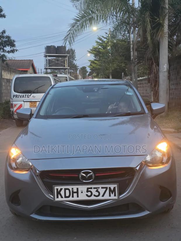 Mazda Demio 2014 Gray