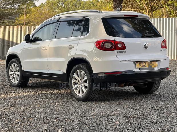 Volkswagen Tiguan 2010 White