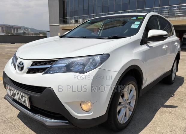 Toyota RAV4 2014 White