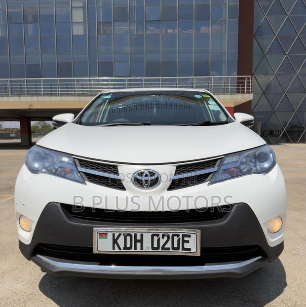 Toyota RAV4 2014 White