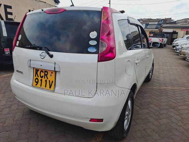 Nissan Note 2011 Pearl