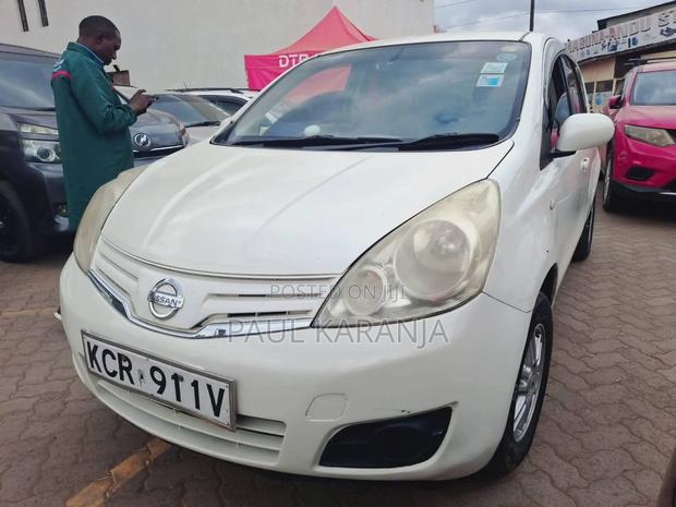 Nissan Note 2011 Pearl